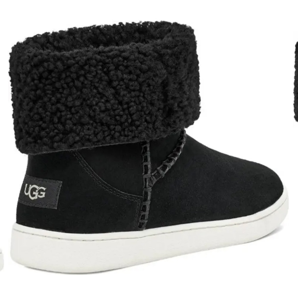 Ugg Mika Black Classic Sneaker Boot Size 8 NEW NEVER WORN